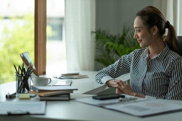 Votre avenir commence ici : formations reconversion professionnelle